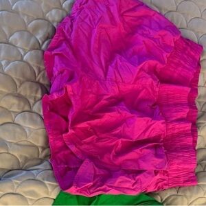 All in Motion Women's Size Medium Woven Mid Rise Run Shorts pink